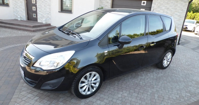 Opel Meriva cena 22900 przebieg: 138000, rok produkcji 2013 z Mogilno małe 562